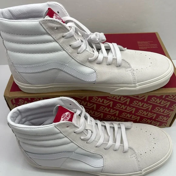 Vans Men’s Sk8-Hi
Secret Lover True White
VN000BW7W00 Sneakers - Picture 4 of 16